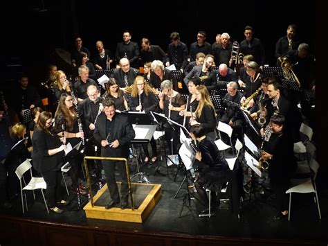 Le Concert Un Monde En Harmonie: Un Voyage Musical Avec Ilse DeRoche!