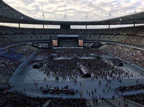 Le Gigantesque Concert de Liam Gallagher au Stade de France: Une Nuit Inoubliable pour les Fans de Britpop!